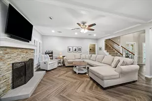 2411 Kings Lodge Dr, Kingwood, TX 77345 - Photo 9