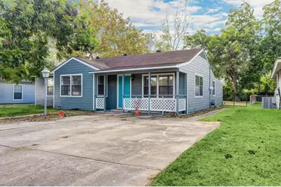1236 San Felipe Street, Angleton, TX 77515 - Photo 1