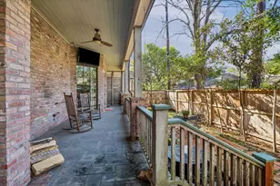 8810 Echo Valley Dr, Spring Valley Village, TX 77055 - Photo 37