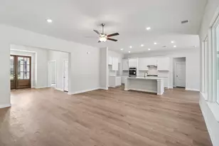 740 Barton Place Dr, Cleveland, TX 77327 - Photo 3