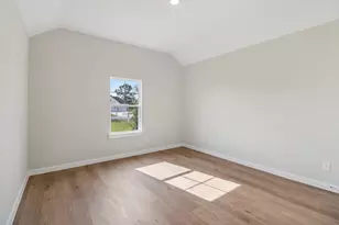 740 Barton Place Dr, Cleveland, TX 77327 - Photo 11