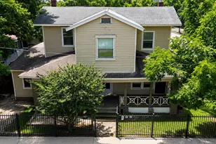 1502 Lee St, Houston, TX 77009 - Photo 1