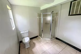 1502 Lee St, Houston, TX 77009 - Photo 21