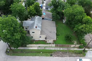 1502 Lee St, Houston, TX 77009 - Photo 9