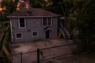 1502 Lee St, Houston, TX 77009 - Photo 11