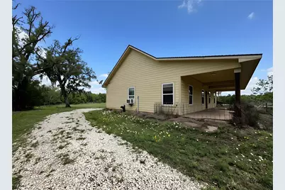 4680 County Road 611, Angleton, TX 77515 - Photo 7