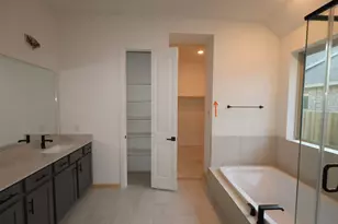 9019 Gray Fox Trail, Iowa Colony, TX 77578 - Photo 11