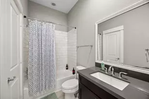 1314 W 21st St, Houston, TX 77008 - Photo 23