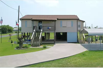 1321 Pickney Avenue, Port Bolivar, TX 77650 - Photo 1