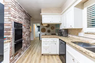 5711 Olympia Fields Ln, Houston, TX 77069 - Photo 9