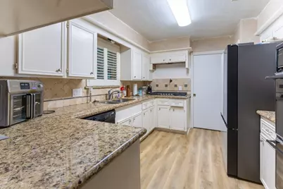 5711 Olympia Fields Lane, Houston, TX 77069 - Photo 7