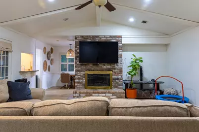 5711 Olympia Fields Lane, Houston, TX 77069 - Photo 5