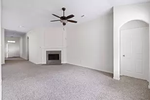 31627 Forest Oak Park Ct, Conroe, TX 77385 - Photo 11