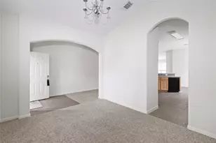 31627 Forest Oak Park Ct, Conroe, TX 77385 - Photo 3