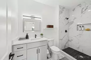 7222 Philibert Ln, Houston, TX 77028 - Photo 7