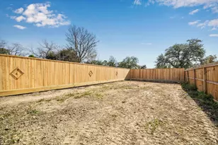 7222 Philibert Ln, Houston, TX 77028 - Photo 19