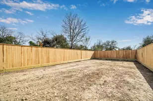 7222 Philibert Ln, Houston, TX 77028 - Photo 31