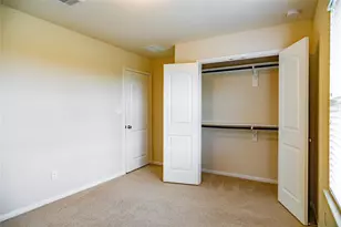 7115 Ironwood Forest Dr, Houston, TX 77083 - Photo 3
