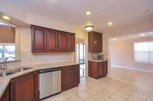 2926 Williams Grant St, Sugar Land, TX 77479 - Photo 13