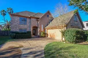 2926 Williams Grant St, Sugar Land, TX 77479 - Photo 3