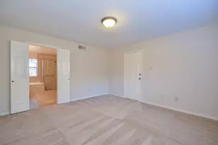 2926 Williams Grant St, Sugar Land, TX 77479 - Photo 15