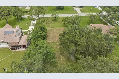 6519 Pinecrest Drive, Hitchcock, TX 77563 - Photo 3
