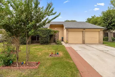 2743 Flintrock Circle, Houston, TX 77067 - Photo 3