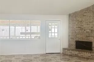 2743 Flintrock Cir, Houston, TX 77067 - Photo 5
