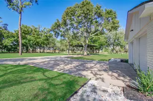 5301 Ryan Acres Dr, Pearland, TX 77584 - Photo 7