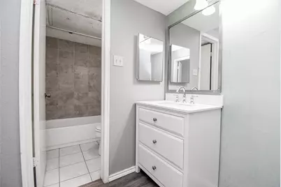 1515 Sandy Springs Road #1006, Houston, TX 77042 - Photo 15