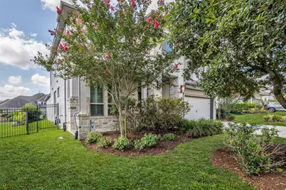 18 Botanical Vista Drive, Tomball, TX 77375 - Photo 7