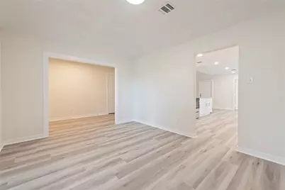 317 W Forrest Lane, Deer Park, TX 77536 - Photo 7