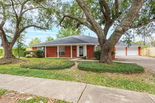 317 W Forrest Ln, Deer Park, TX 77536 - Photo 1