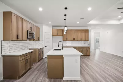 10426 Royal Oaks Drive, Houston, TX 77016 - Photo 7