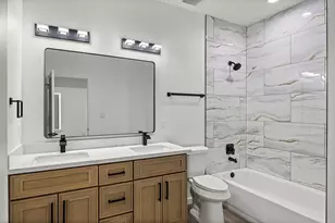 10426 Royal Oaks Dr, Houston, TX 77016 - Photo 13
