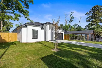 10426 Royal Oaks Drive, Houston, TX 77016 - Photo 3