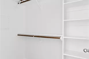 5515 Warm Springs Rd, Houston, TX 77035 - Photo 11