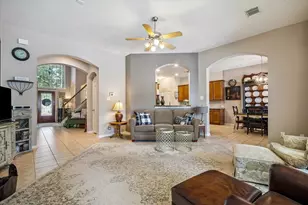 8824 Snowy Owl Loop, Missouri City, TX 77459 - Photo 5