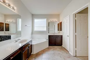 11205 Sunlit Bay Dr, Pearland, TX 77584 - Photo 29