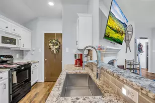 242 Sunset Path N, Conroe, TX 77316 - Photo 19