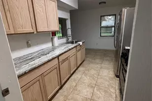 1214 E Rutgers Ln, Deer Park, TX 77536 - Photo 5