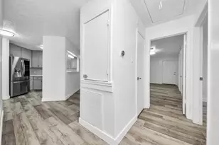 11627 Bowlan Ln, Houston, TX 77035 - Photo 11