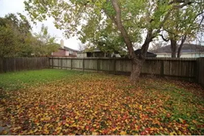 13215 Lake Breeze Lane Lane, Willis, TX 77318 - Photo 15