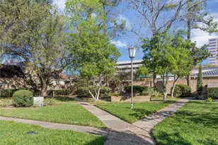 15600 Barkers Landing Rd, Houston, TX 77079 - Photo 3