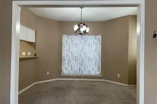 10130 Waterstone Dr, Houston, TX 77042 - Photo 11