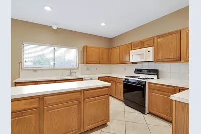 16423 Ash Point Lane, Sugar Land, TX 77498 - Photo 13