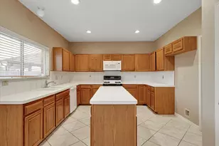 16423 Ash Point Ln, Sugar Land, TX 77498 - Photo 15