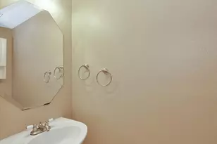 16423 Ash Point Ln, Sugar Land, TX 77498 - Photo 21