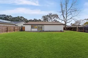 2254 Stillmeadow Dr, Missouri City, TX 77489 - Photo 23