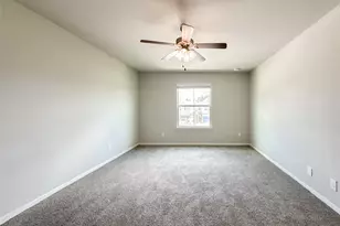 105 Camelot Pl Ct, Conroe, TX 77304 - Photo 21